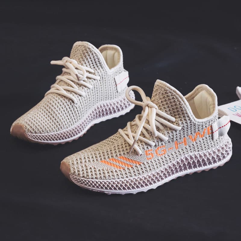 Universal breathable casual footwear, women's trend sports sneakers, suitable for spring and autumn, Korean style, soft sole, made with flyknit technology 4