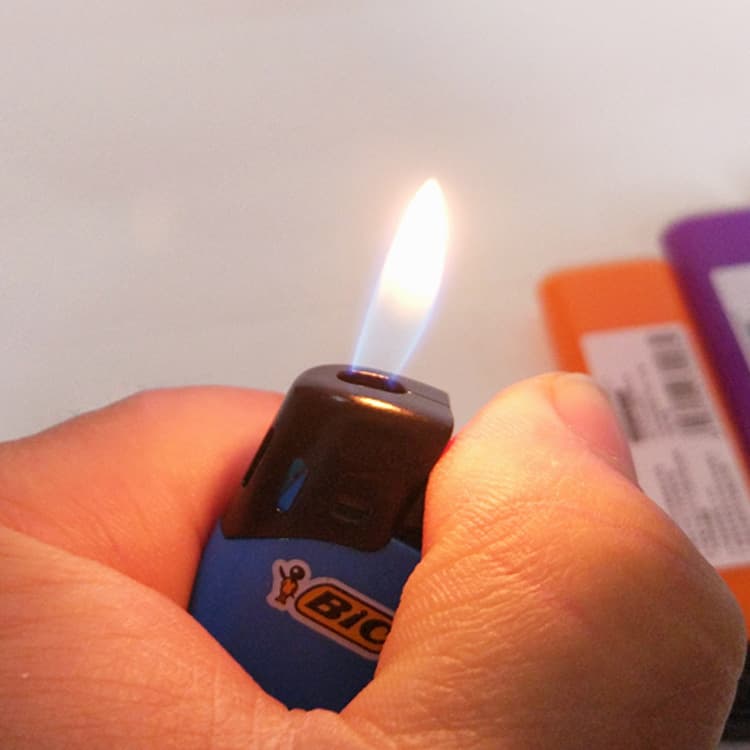 (Wholesale), genuine disposable electronic explosion-proof creative lighter, France 4