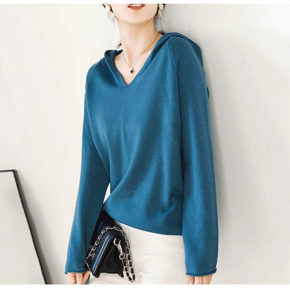 Demi-season knitted long-sleeve, base woolen sweater with hood, oversize, V-neckline 3