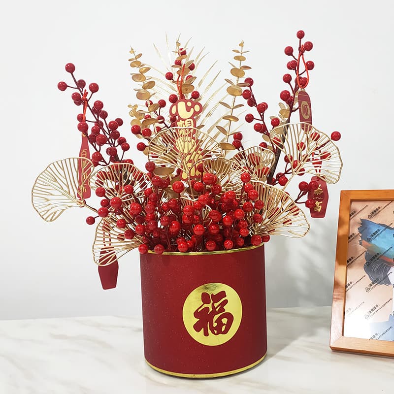 Fortune Fruit Bulu Winter Green Fruit Beats New Year Decoration Golden Eucalyptus Leaf Fan Xiao Red Fruit 2
