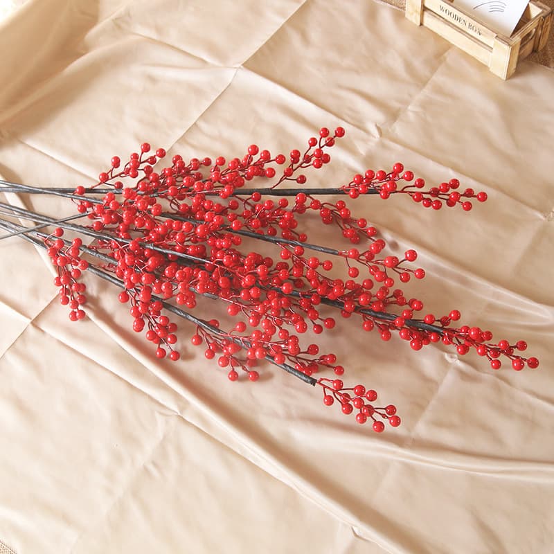 Fortune Fruit Bulu Winter Green Fruit Beats New Year Decoration Golden Eucalyptus Leaf Fan Xiao Red Fruit 3