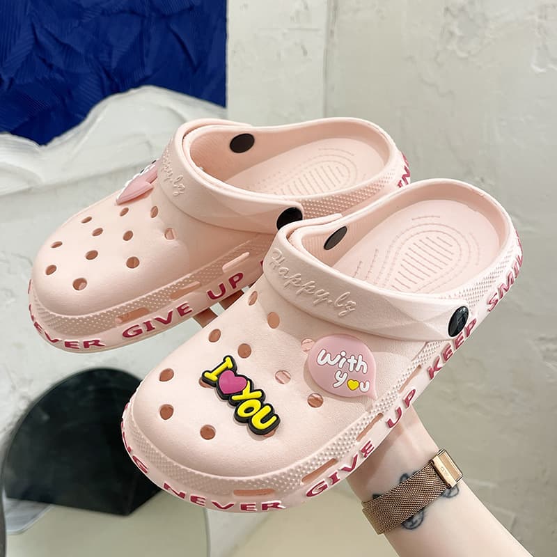 Tide, fashionable non-slip cute Crocs-style slippers, summer beach mule platform, internet celebrity, suitable for outdoor wear, for beloved