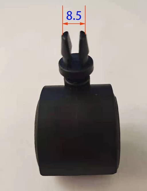 The manufacturers supply a large amount of heater, vacuum cleaner, and furniture.28 rounds of air -conditioning fan, toy feet wheel 3
