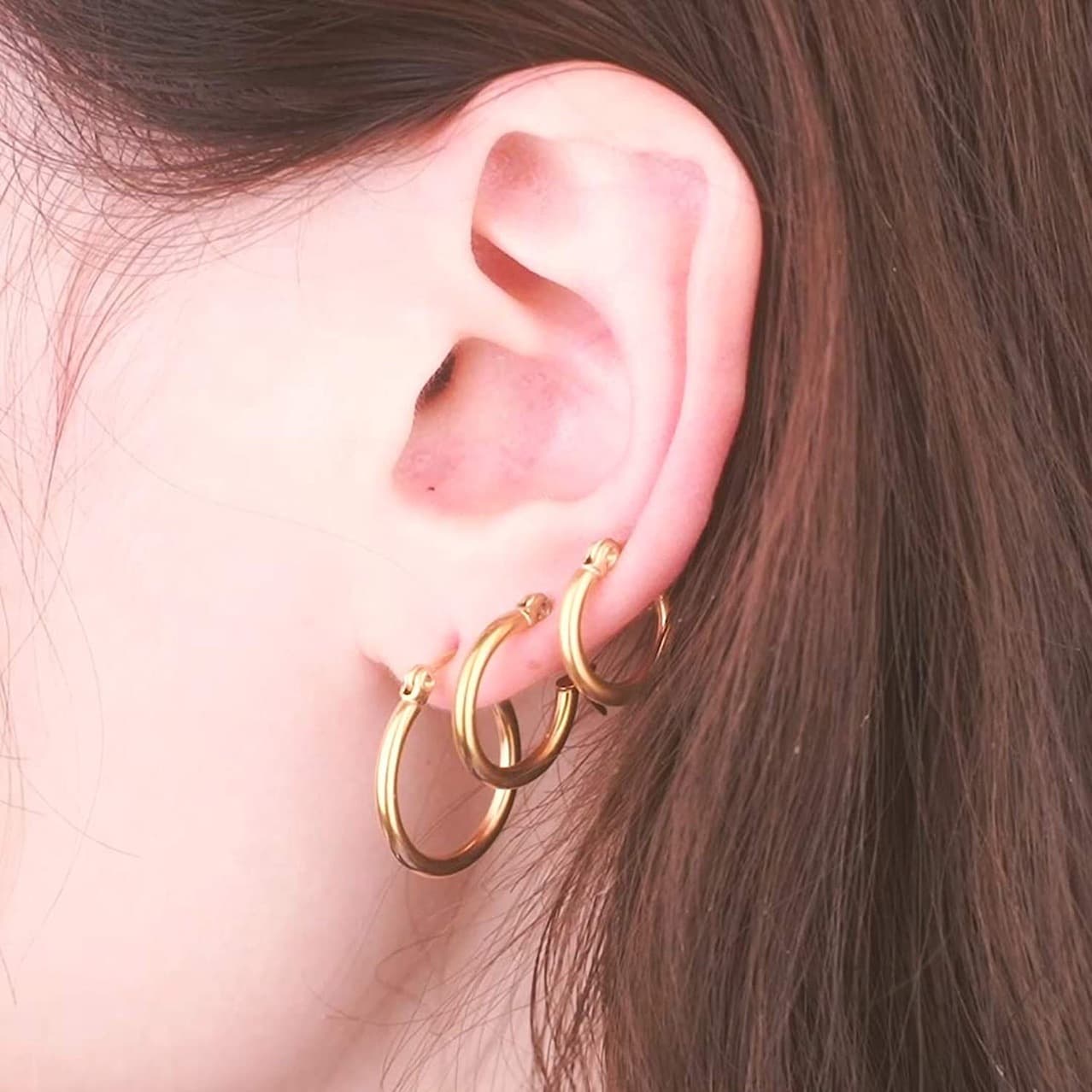 Fashionable golden trend geometric earrings stainless steel, simple and elegant design 3