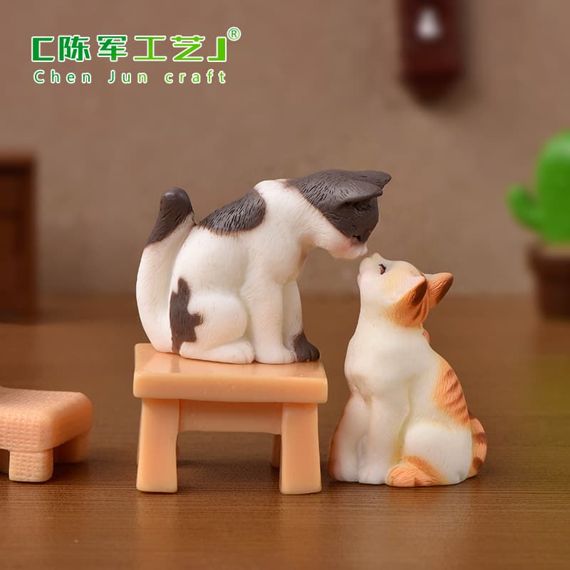 Micro landscape, creative cartoon cute resin decor, animal model with accessories, kitten 3