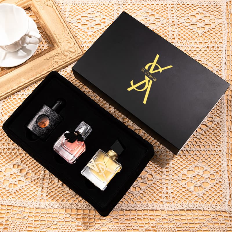 Fashionable women's perfume, set strongly flavoured, gift box, popular on Chinese TikTok, long-term effect 5