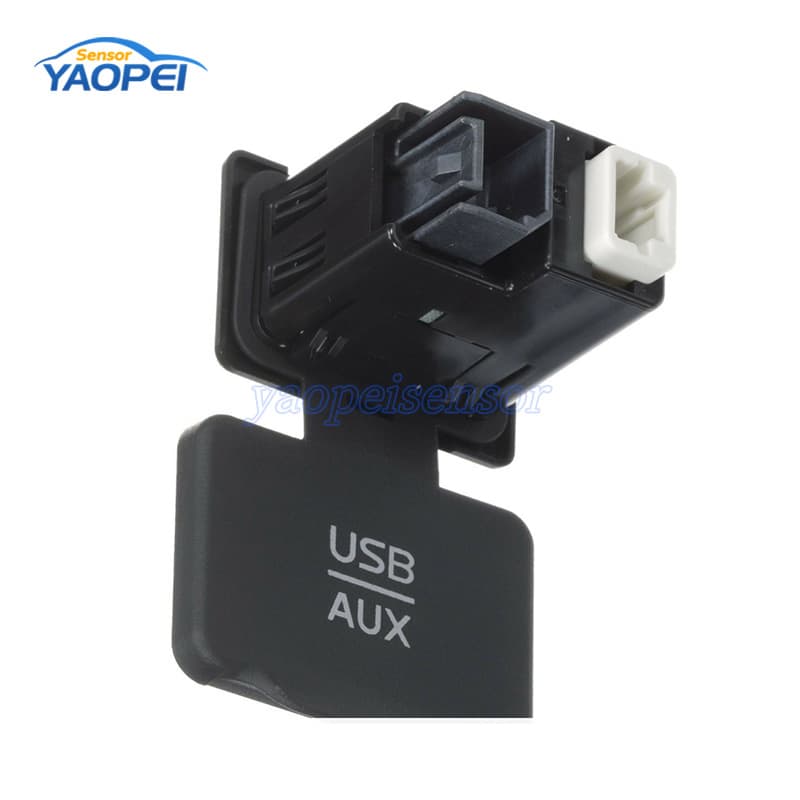 28023-9KF1A suitable for 2015-17 Nissan USB interface AUX socket adapter audio interface 4