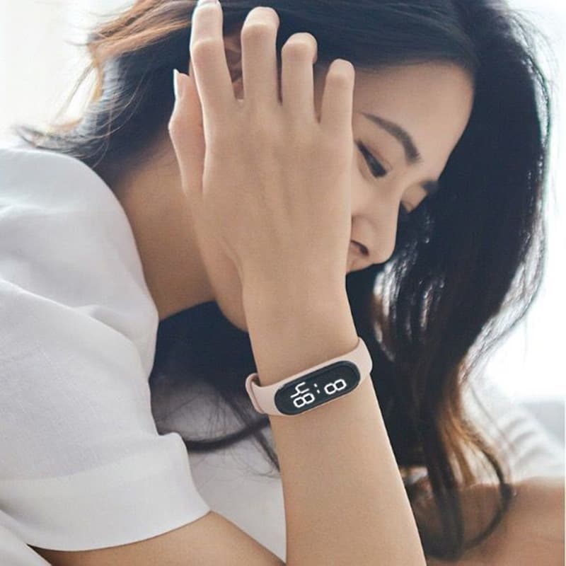 Electronic watch, waterproof fashionable children's bracelet for adults, for beloved, simple and elegant design 3