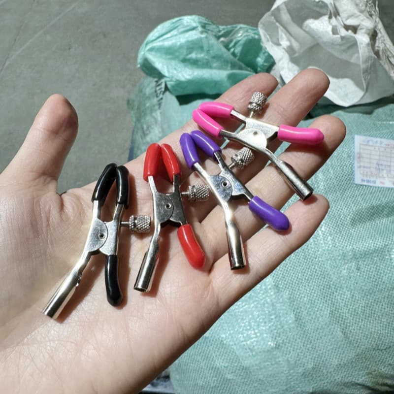 Promoting sexual fibrosis crooked crocodile clip crafts, adult alternative toy hardware products bell 4