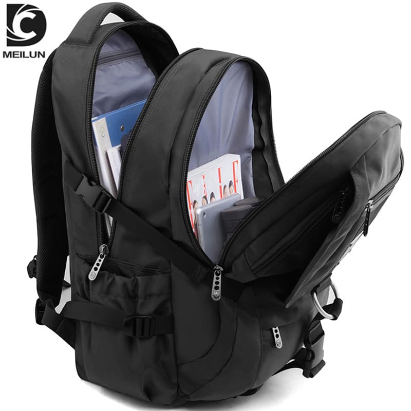 Big capacious travel backpack, durable school bag, oxford cloth 4