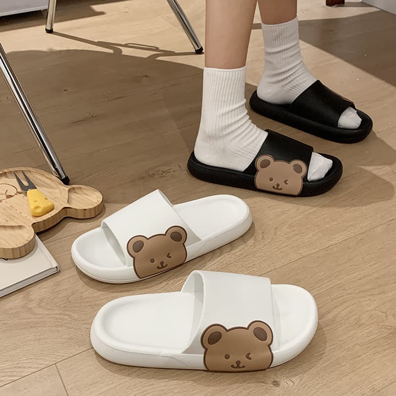 Home ultra-soft summer women's slippers, cute sneakers for bathroom platform, suitable for outdoor wear 2