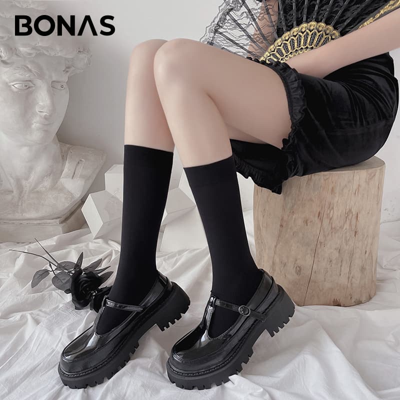 Velvet white swan, Japanese school skirt, knee socks, JK style (Japanese school style), mid-length 3