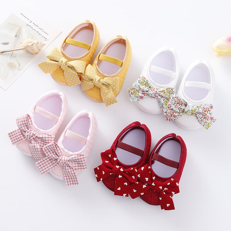 Children's shoes with bow for early age, Collection Year 2022, princess style, 0-3-6-10 month, soft sole