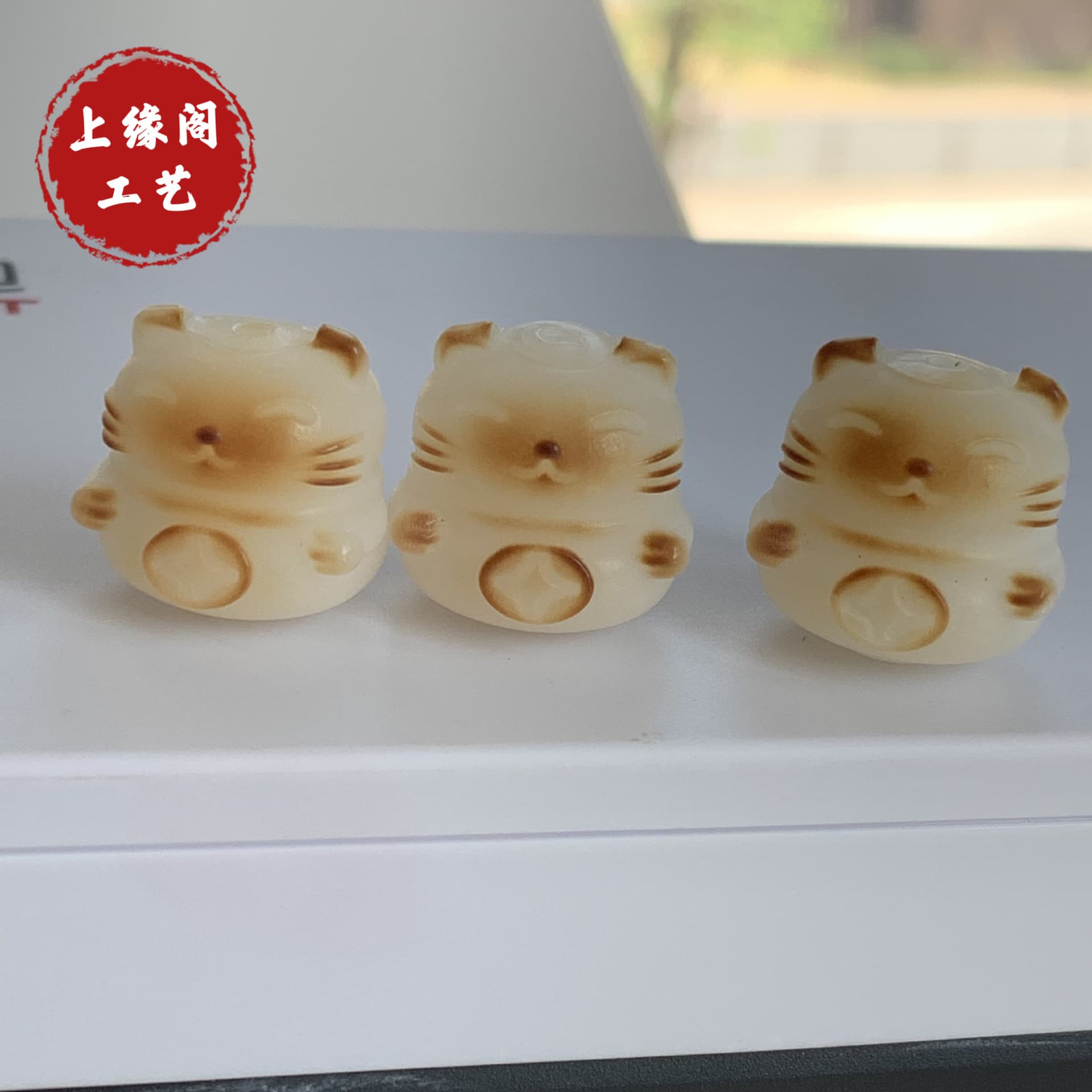Natural Bodhicatta roast cat paw grilled cat paw carbon roasted cat paw Bodhi root carved cat paw 4