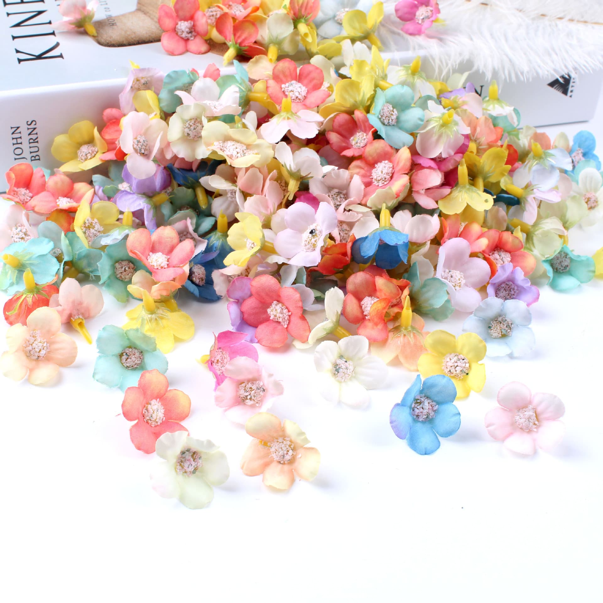 New flower 2cm multi -color daisy head mini silk flower furry flower ring clipage accessories home wedding decoration