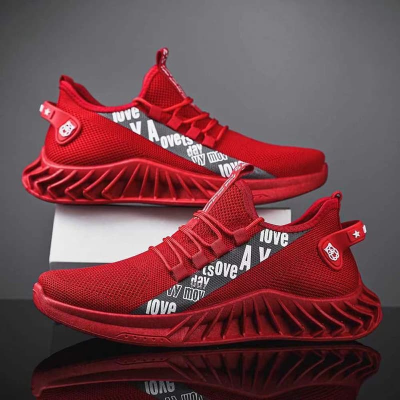 Sneakers for leisure, casual footwear, soft sole, for running