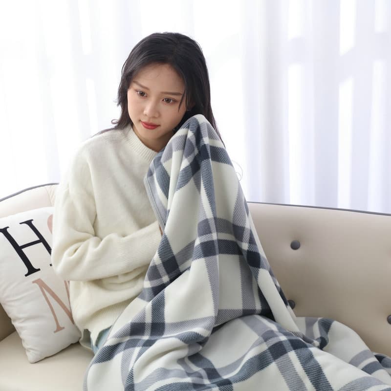 Universal velvet duvet for sleep, sofa, cloak 4