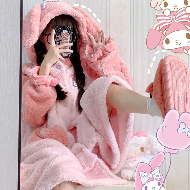 Cute bathrobe, coral velvet pijama, winter flannel skirt, internet celebrity, increased thickness, 2025 years 5