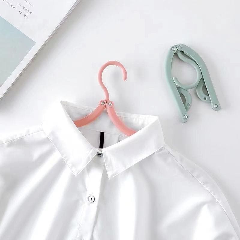 Plastic handheld travel hanger for traveling, shoe last to go out, socks, small drying rack, ideal for walking 4