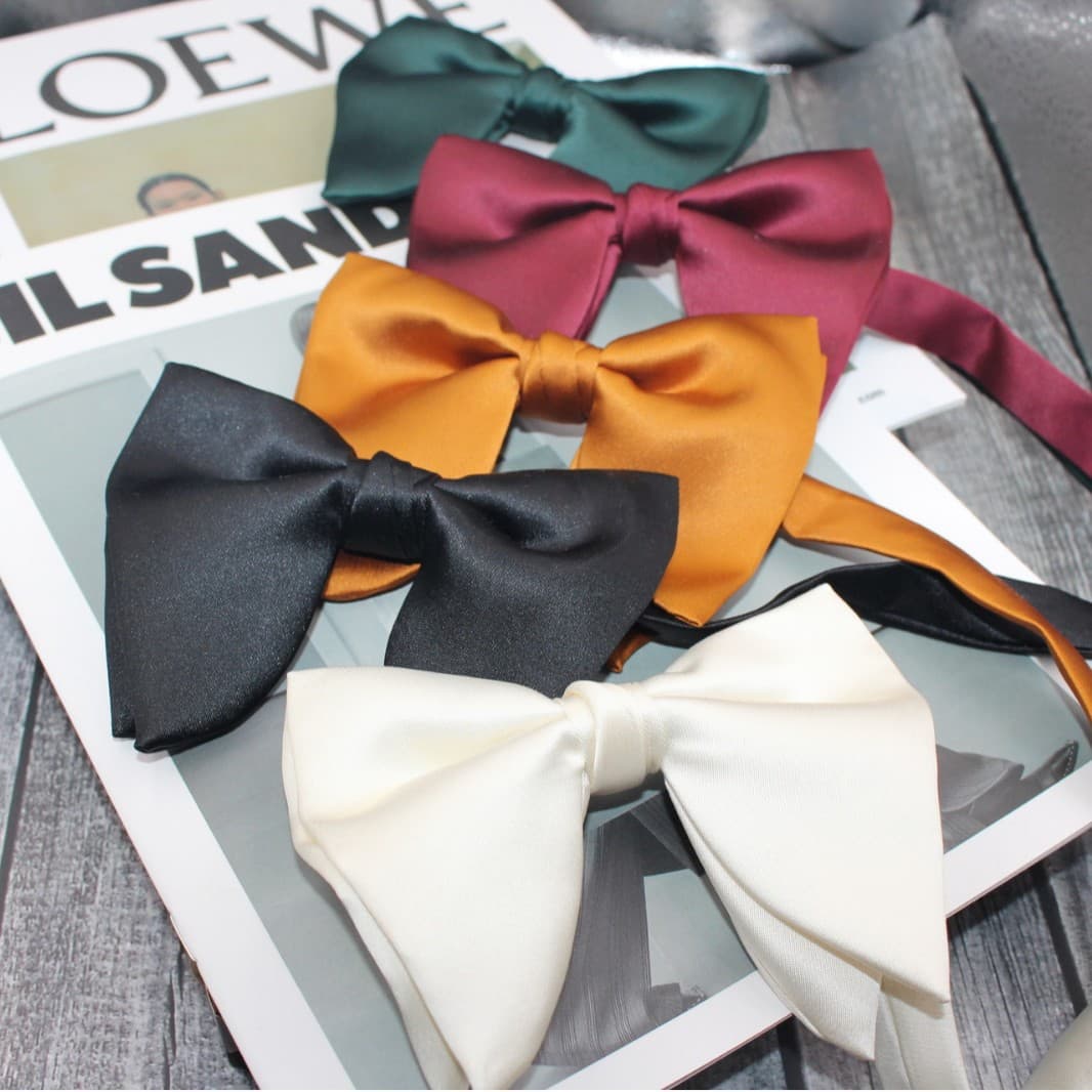Solid color bow tie, casual black white suit with bow, Korean style 3