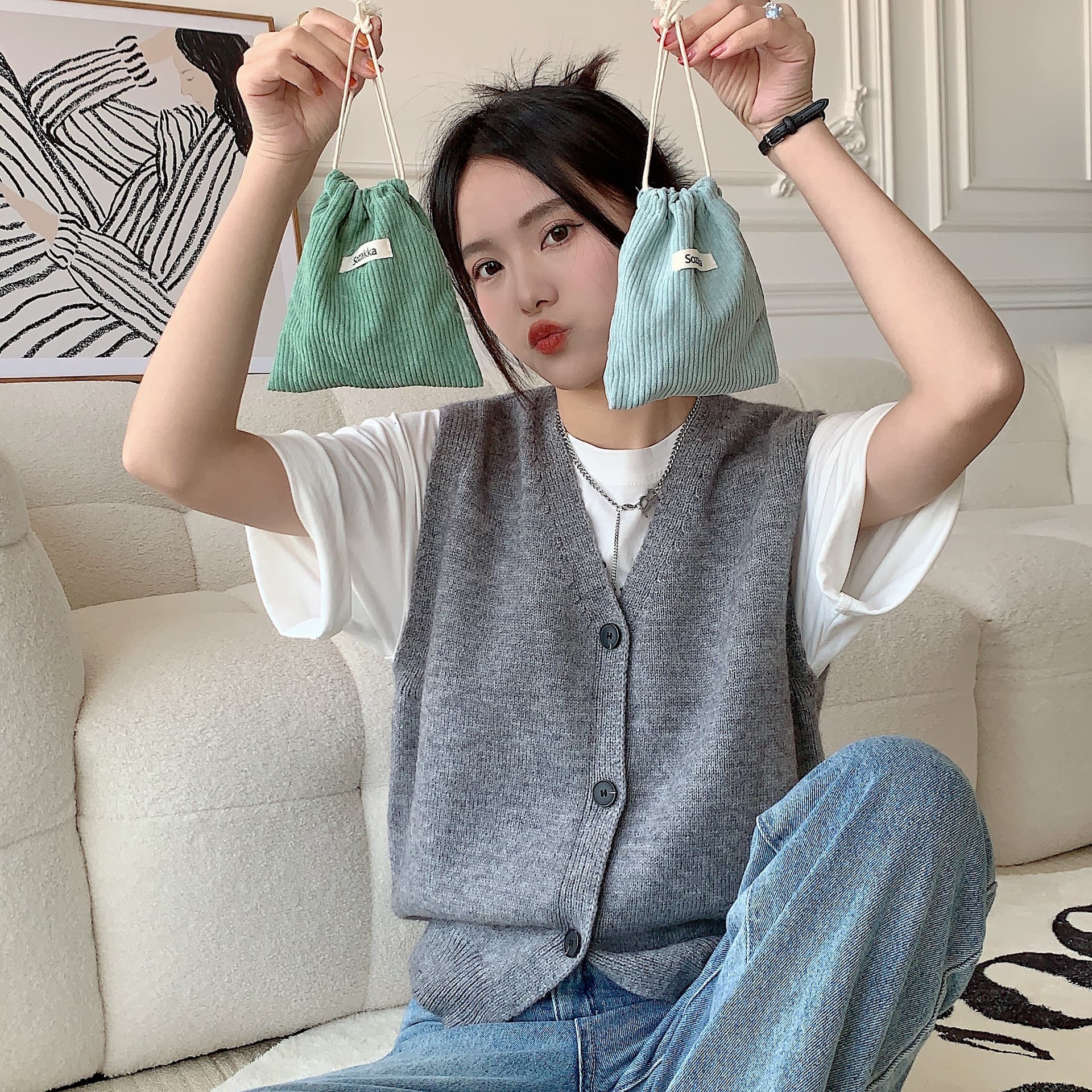 Solid color storage bag, cosmetic bag, handheld capacious shoulder bag, drawstring 3