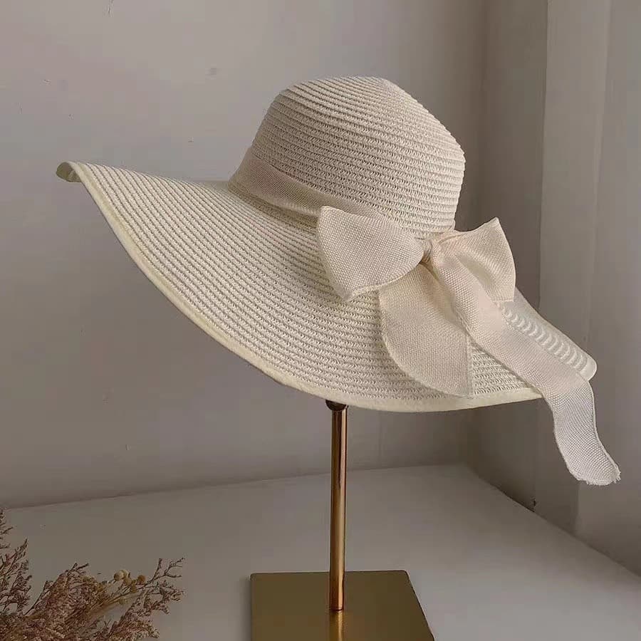 Big summer beach sun hat with bow solar-powered, sun protection 3
