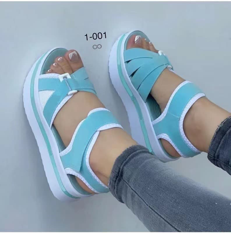 (Cross-border trading), beach sandals with velcro, European style, plus size 4