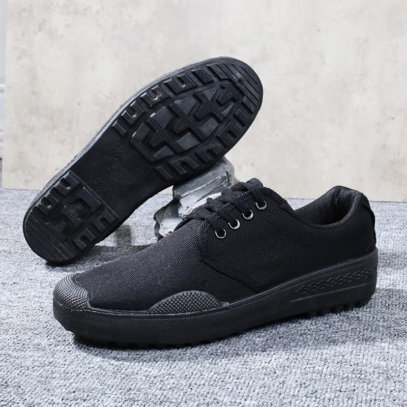 Liberation shoes Men's site shoes Labor protection shoes Low -help shoe yellow gum shoe factory wholesale one generation 4