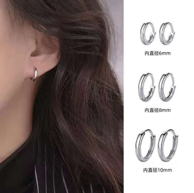 Fashionable geometric glossy earrings, simple and elegant design, high-quality style
