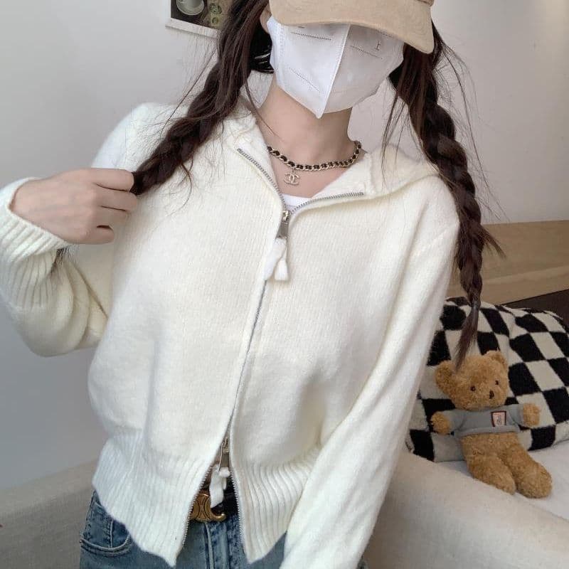 Autumn cardigan with zipper with hood, short sweater, jacket 3