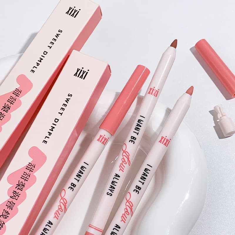 xixi Lip pencil, matte lipstick, cosmetic brush, contouring