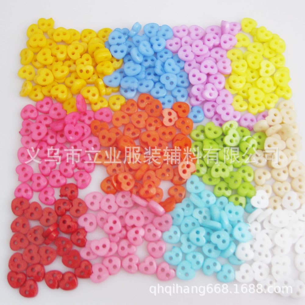 Heart-shaped small button 6mm Love mini nylon button Cartoon doll button Craft button auxiliary materials 2
