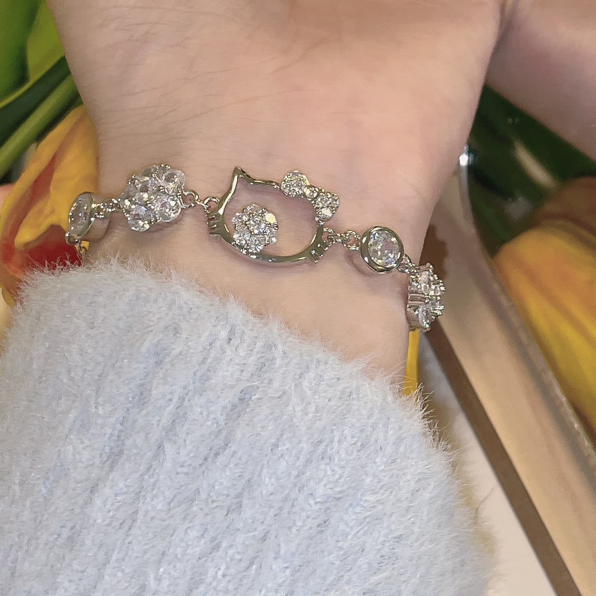 Hello kitty, cute bracelet, jewelry