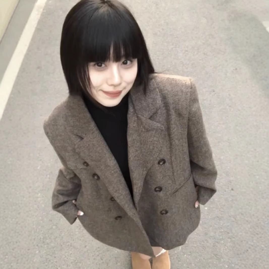 Retro colored woolen classic suit jacket, coat for leisure, high-quality style, oversize, increased thickness 2
