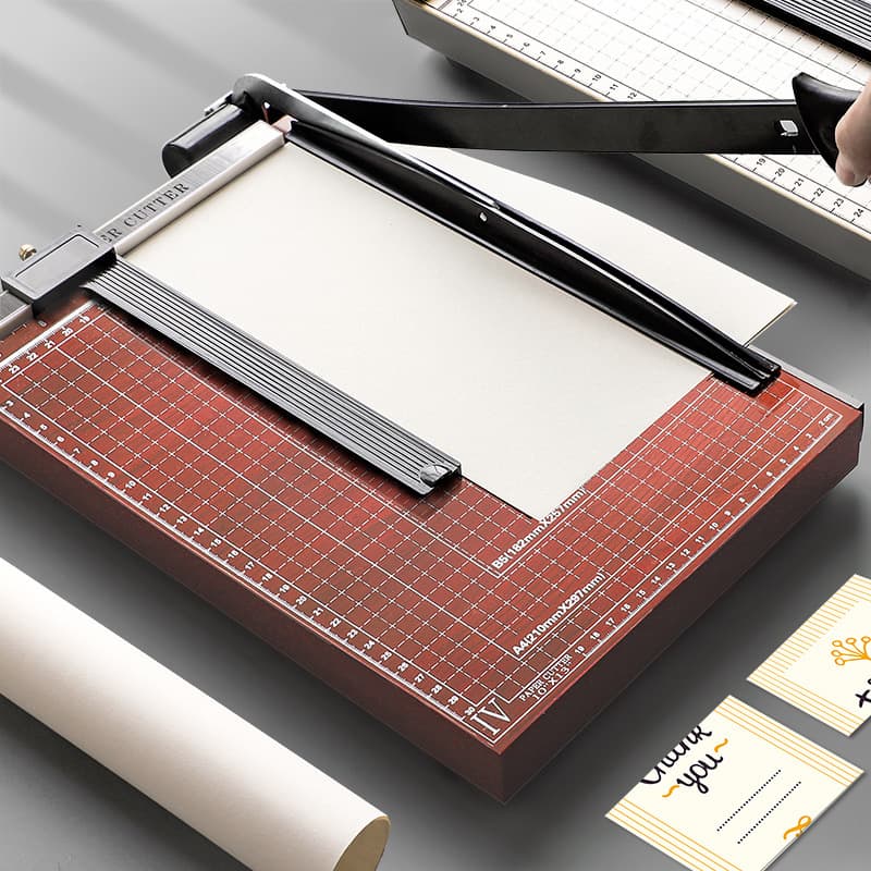 A4 paper cutting knife manual mini tailor knife A5 paper cutting machine wooden steel -made photo slogan photo cutting paper knife