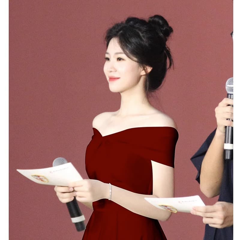 Elegant long evening dress for students, open shoulders 4