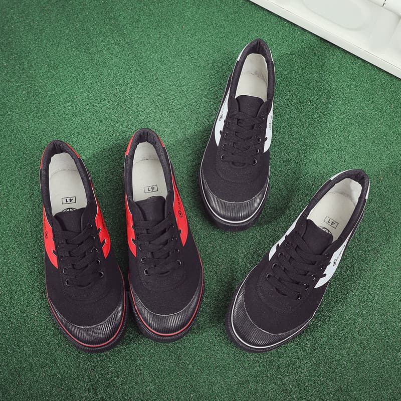Boots for men and women, football non-slip wear-resistant cloth sneakers, with spikes 2