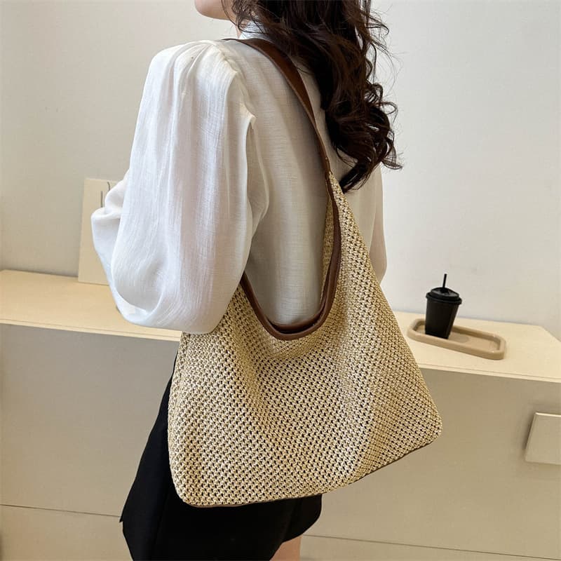 Summer handheld woven fashionable beach straw one-shoulder bag for traveling, small bag, western style 3