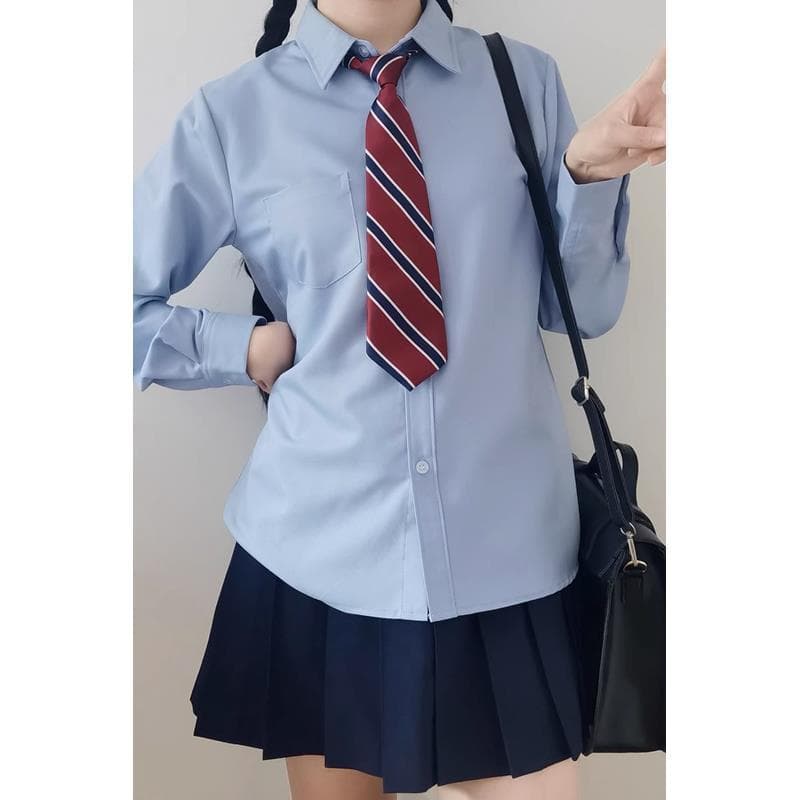 Blue shirt, small design thin student pleated skirt for students, trend of season 4
