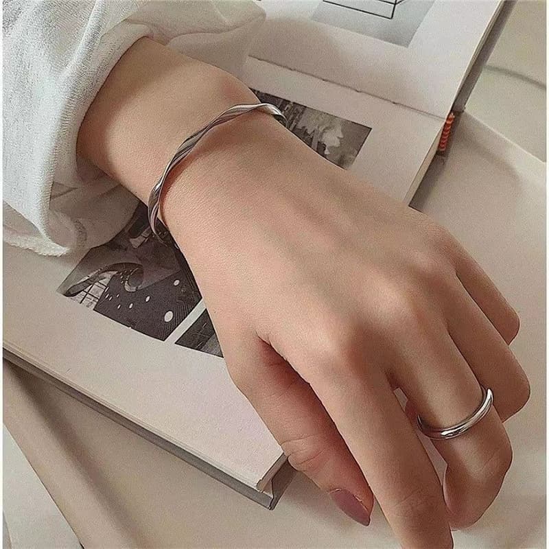 Brand universal bracelet, for beloved, simple and elegant design 4