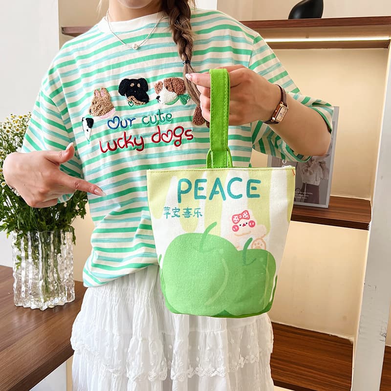 Cute genuine cartoon cloth bag to go out for mother and baby for kindergarten 3