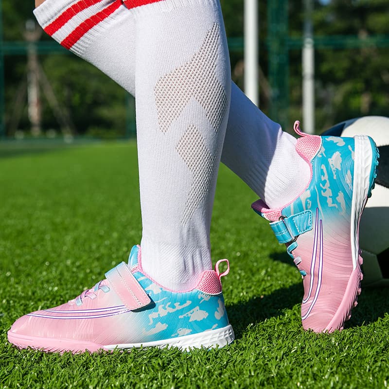 Children's low sports boots with velcro for students for men and women for training, with spikes, for teenagers 4