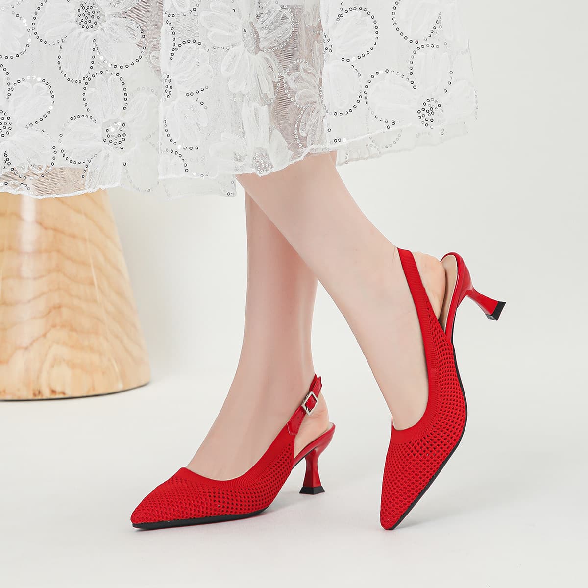 Women's summer sandals, fashionable belt pointed-toe, comfortable high heels stiletto heels, made with flyknit technology 2