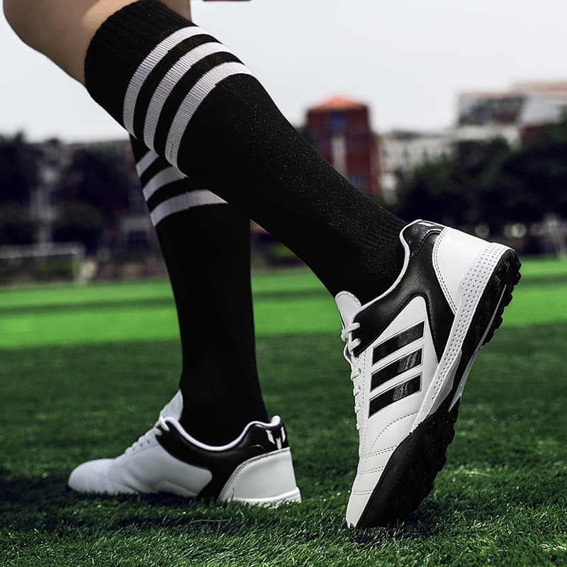 Tom Ford, non-slip sports boots for men and women for students, with spikes, for teenagers 2