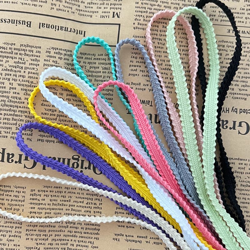 Sneakers, shoelaces, cloth trend espadrilles for men and women