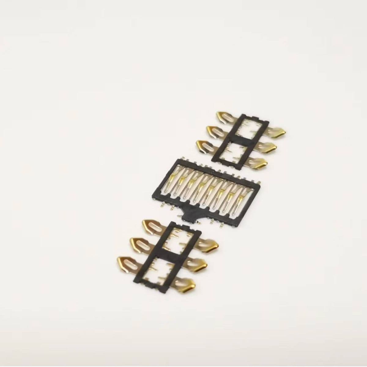 Customized mobile phone SIM card holder Card tray type microsim card holder Telephone card Internet of Things wifi electronic components 3