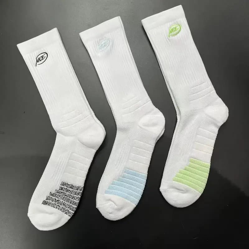 Basketball high boots, non-slip breathable travel socks, American style, increased thickness, absorbs sweat and smell