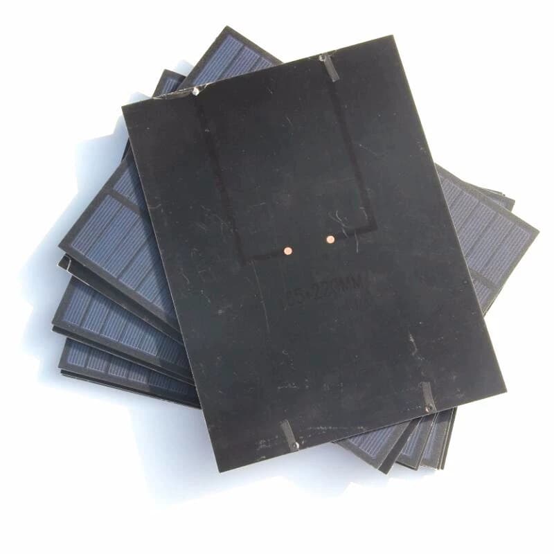 Handheld photovoltaic regenerated mobile phone solar-powered, custom-made, generating electricity 2