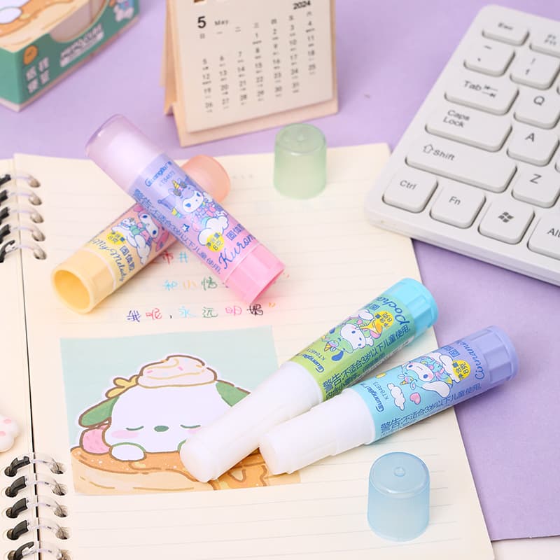 Guangbo Small Glue Stick 8G - Unicorn Design 4