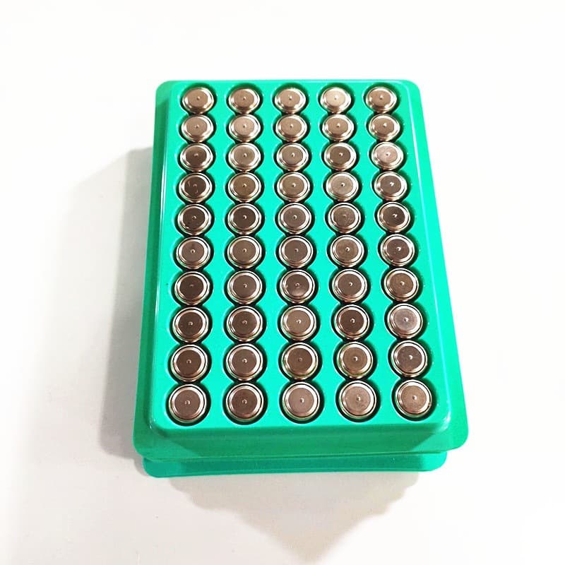Spot free shipping LR44 button battery AG13 electronic watch computer toys remote control Yicheng blood glucose meter 2